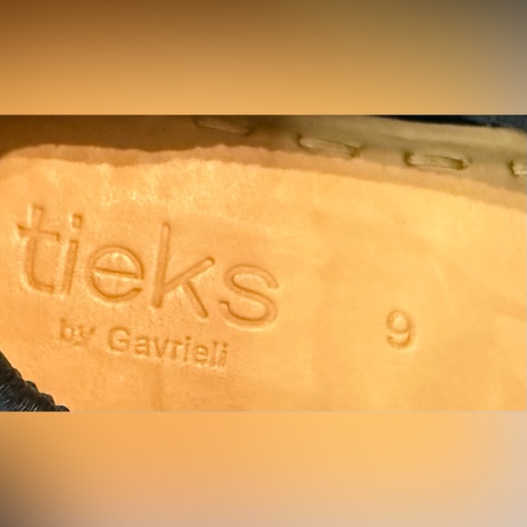 Tieks Matte Black Leather Flats with Turquoise Soles Women’s Size 9 - Picture 8 of 8